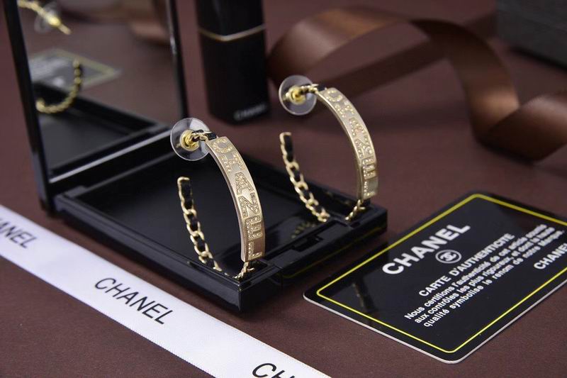 Chanel Earring 03yxs702